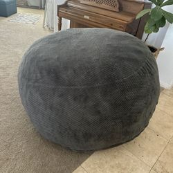 Oversized Puff Seat 