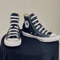 Converse Chuck Taylor All Star Hi Top Sneaker Black - Size 7.5