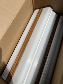 Used 12 Volt Lights For Rv In Working Condition $5 Each 