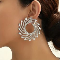 Gorgeous Geometric Shape Earrings Ladies Fashion Jewelry Accessories *NEW*