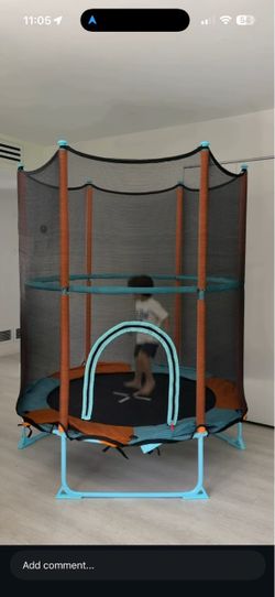 Kids Indoor/outdoor Trampoline with Safety Net Enclosure