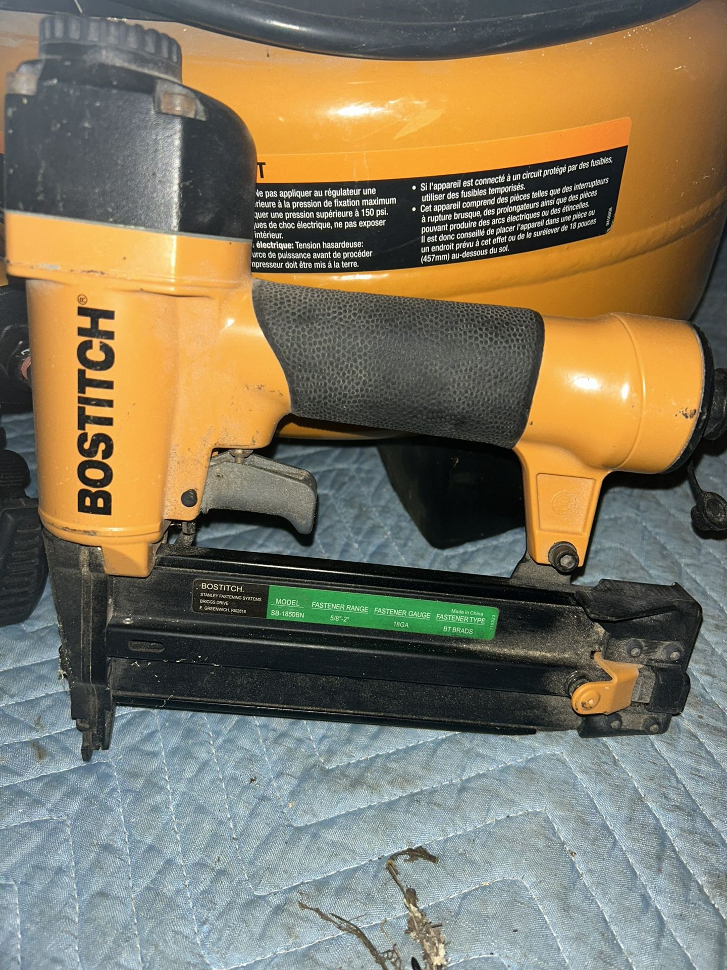Bostiitch 2 - tools & Compressor