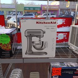 Kitchen Aid Mixer 