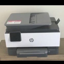 HP OfficeJet Pro 9018e All-in-One Wireless Color Printer (Excellent Condition Like New!)  