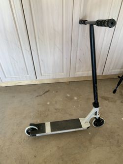 Prodigy S9 Scooter