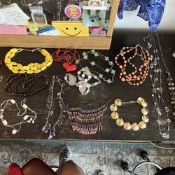 Vintage Costume Jewelry 