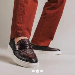 Taft Shoes: Cherry Loafer ($170 MSRP)