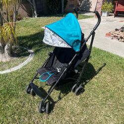 Summer 3D Lite Umbrella Stroller Black Lightweight