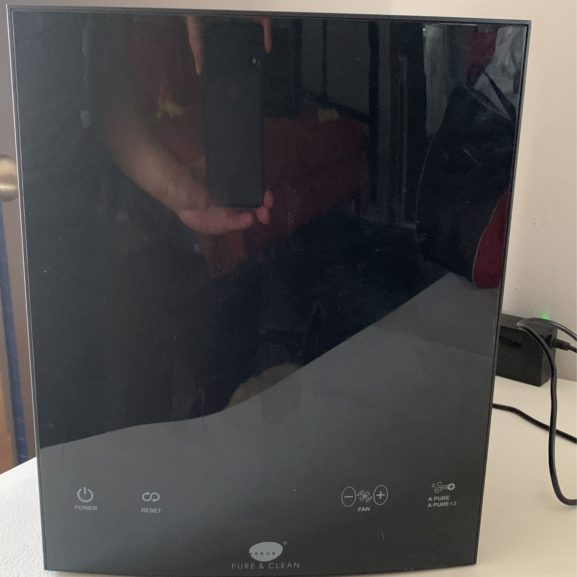Aeurus Pure & Clean Air Purifier