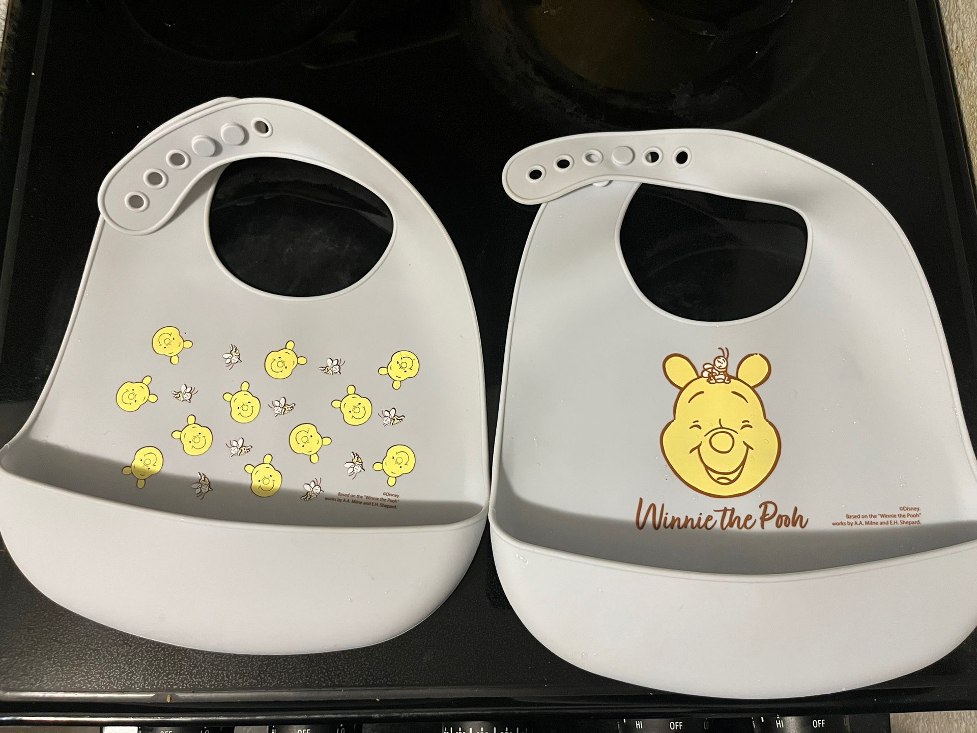 2 Mess Free Pooh Bear Bibs