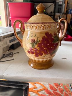 Ceramic Lidded Urn