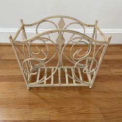 Magazine Rack 