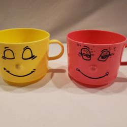 Vintage 1970s 3D Dolce Vita Face Mugs
