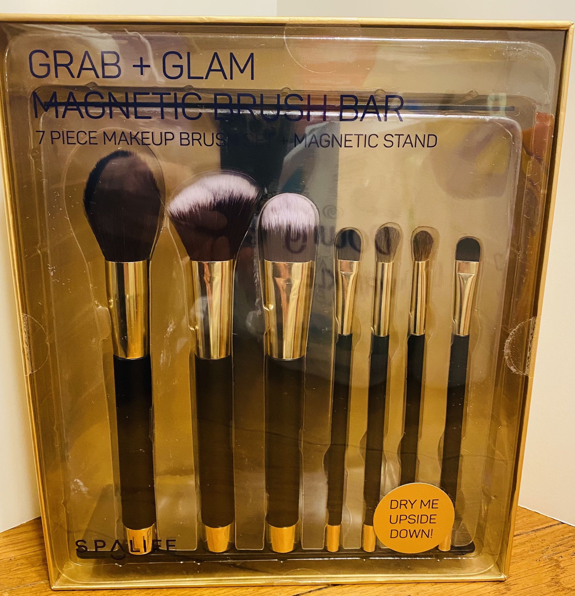 Spa Life Grab + Glam Magnetic Brush Bar Kit