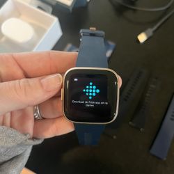 Fitbit Versa 2