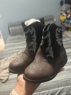 Toddler Boots Size 26