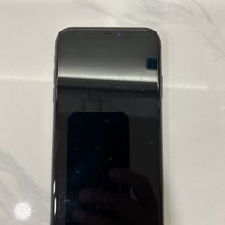 iPhone 11- Great Condition 