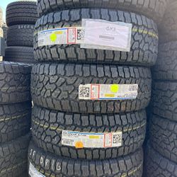 285/70/17 Falken Wildpeak At4w- New Tires 