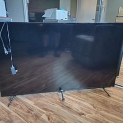 65" Roku Tv With Govee Smart Lights 