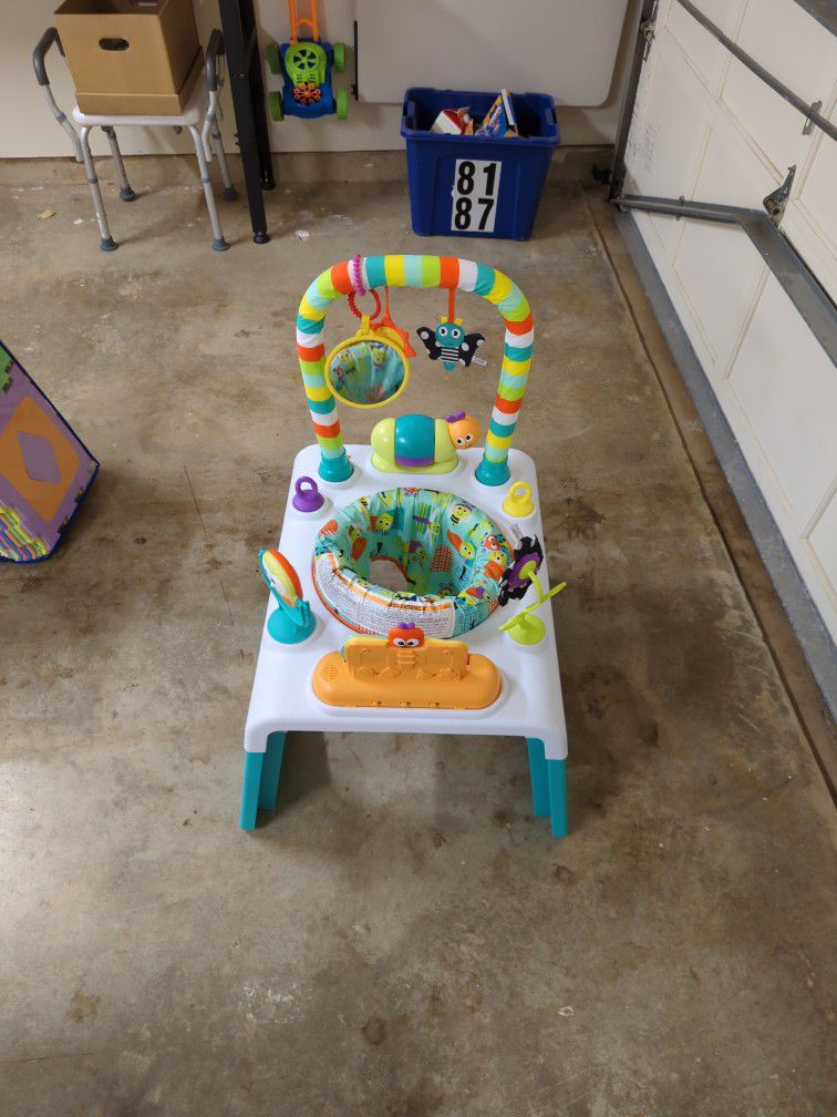 Baby Seat Activity Center 