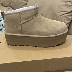 UGG Classic Ultra Mini Platform