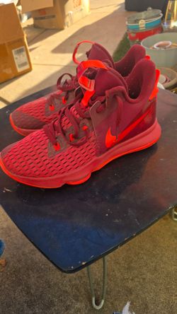 Nike LeBron Basketball Sneakers Red