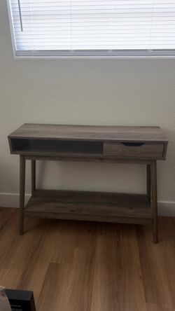 Welcome Table