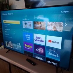 55 Inch Smart Roku TV Just Like Brand New Works Perfect With Remote 160 No More No Less!