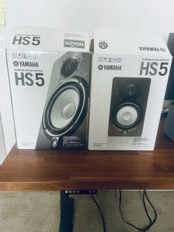 Yamaha HS5 Studio Monitors