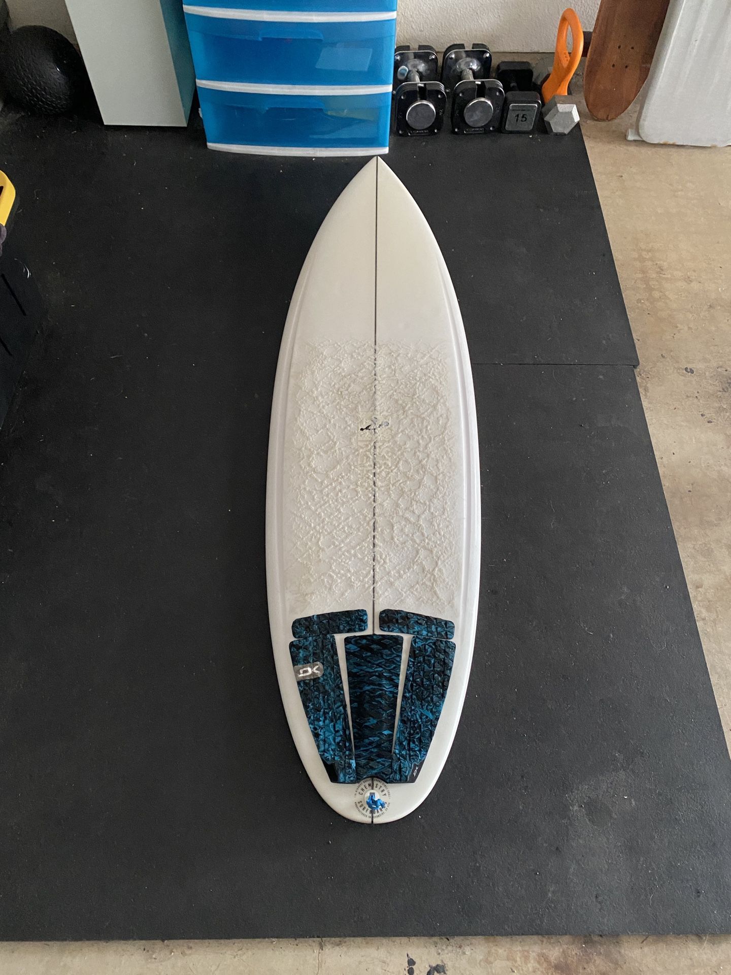 Chemistry Zen 3 Surfboard for Sale in San Diego, CA OfferUp