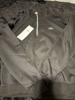 Black alo quarter zip (small)