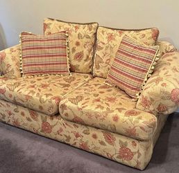 Beautiful Love Seat 