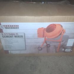 Brand new electric  cement mixer