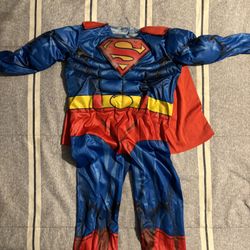 Costume