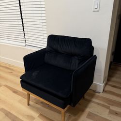 Black velvet Accent Chair