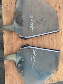 1971,72,73,74 ,75 Toyota Celica Back Side Windows