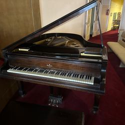 Grand Piano