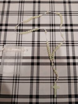 Handmade glow in the dark rosary/rosario $8 obo