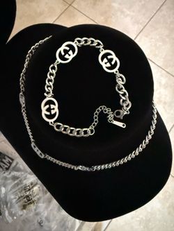 Necklace set
