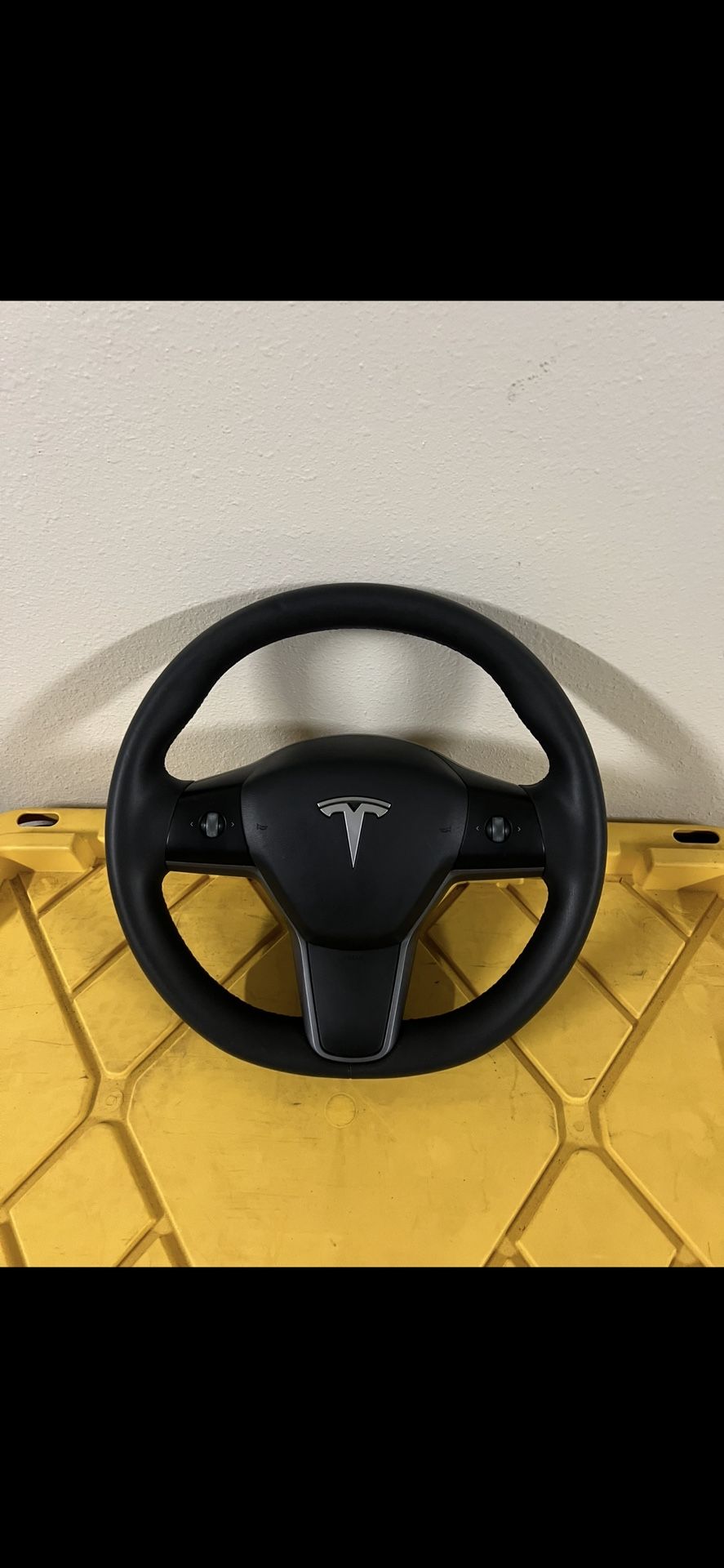 Tesla Model Y Steering Wheel. OEM
