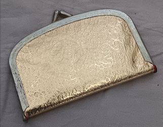 Vintage Gold Embossed Travel Size Wallet Sewing Kit 4" x 3" Closed.
