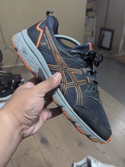 Asics Gel Venture 8 