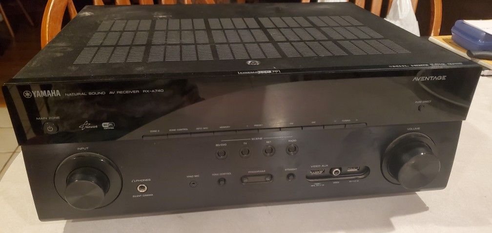Yamaha Stereo Receiver 