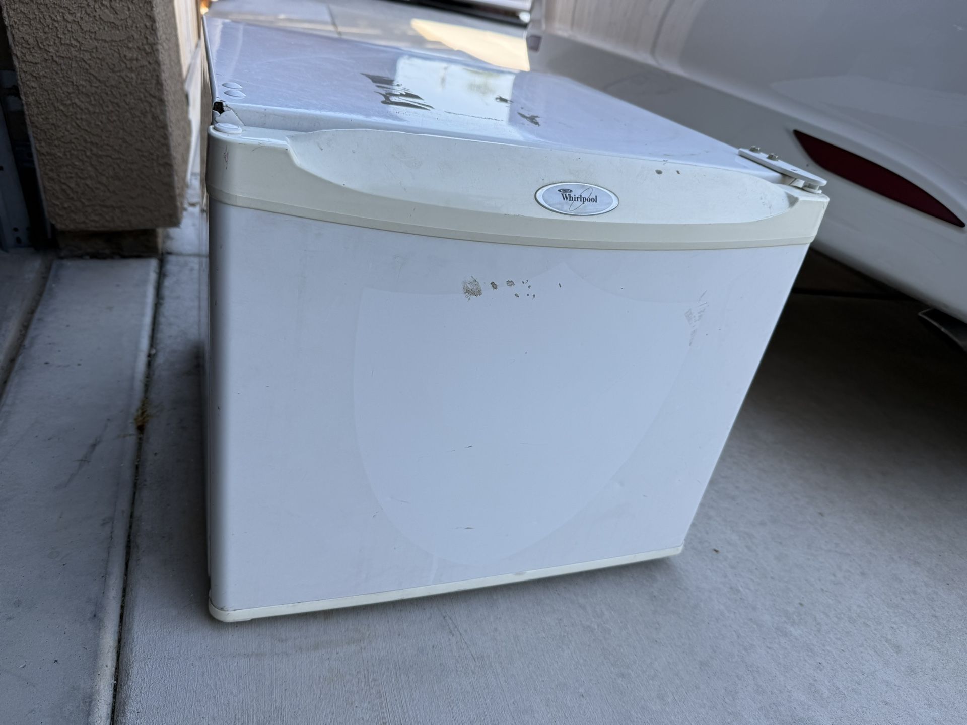 Whirlpool Mini Fridge