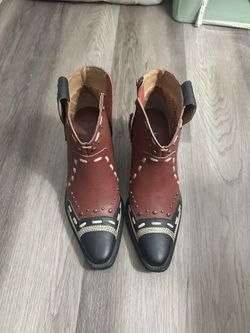 Dingo Red and Black Ankle Boots with Lace-Up Design