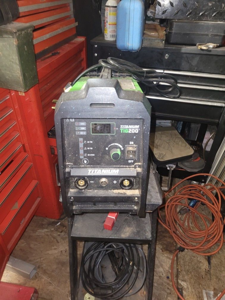 Titanium Welder