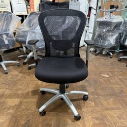 Office Chair 9to5 Strata 1560 