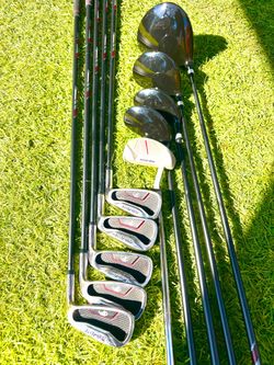 Black Top Flite Golf Club Set