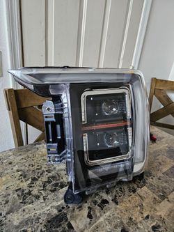 Ford F-150 headlight