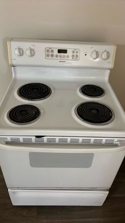HOTPOINT Stove